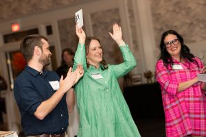 DFS - Live Auction Win In The Community